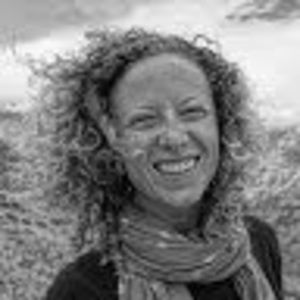 Meet your Posher, Caitlin